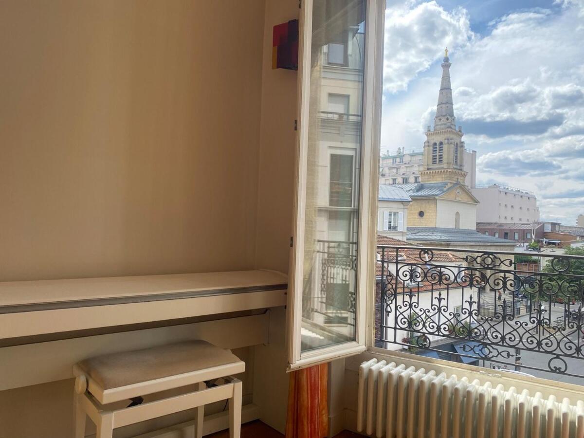 Apartment Family Tour Eiffel Paris