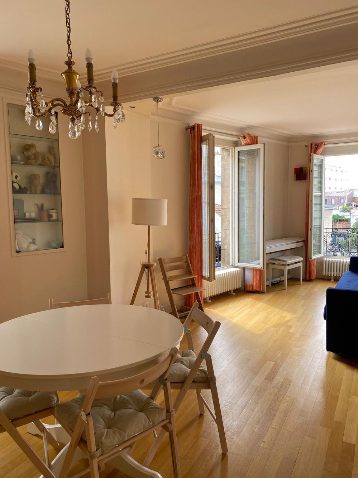 Family Tour Eiffel * Paris